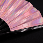 Festival Fan, holograficzny różowy, opalizujące akcesorium w stylu Pride, Widok 10