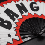 Festival Fan „BANG” z motywem komiksowym w kolorach czerwonym i białym, akcesorium na Rave i imprezę, Widok 8