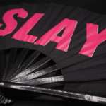 Festival Fan „SLAY” w kolorze czarno-różowym, akcesorium na CSD i Rave, Widok 6