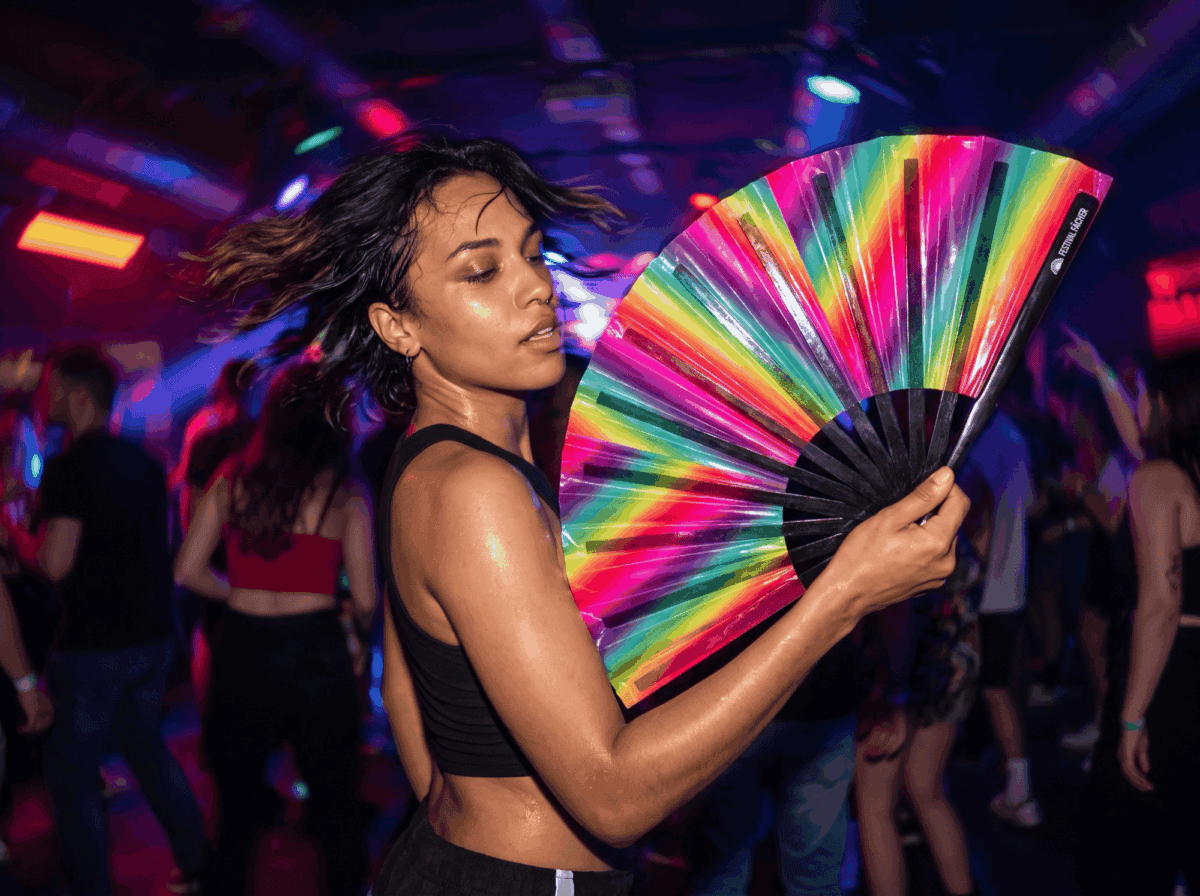 Transparentny Festival Fan z tęczowymi paskami na CSD i Pride, Widok 2