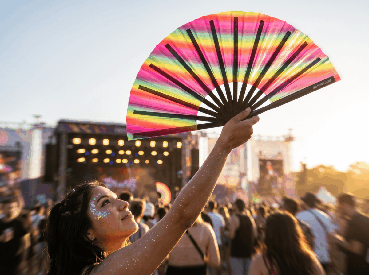 Transparentny Festival Fan z tęczowymi paskami na CSD i Pride, Widok 3