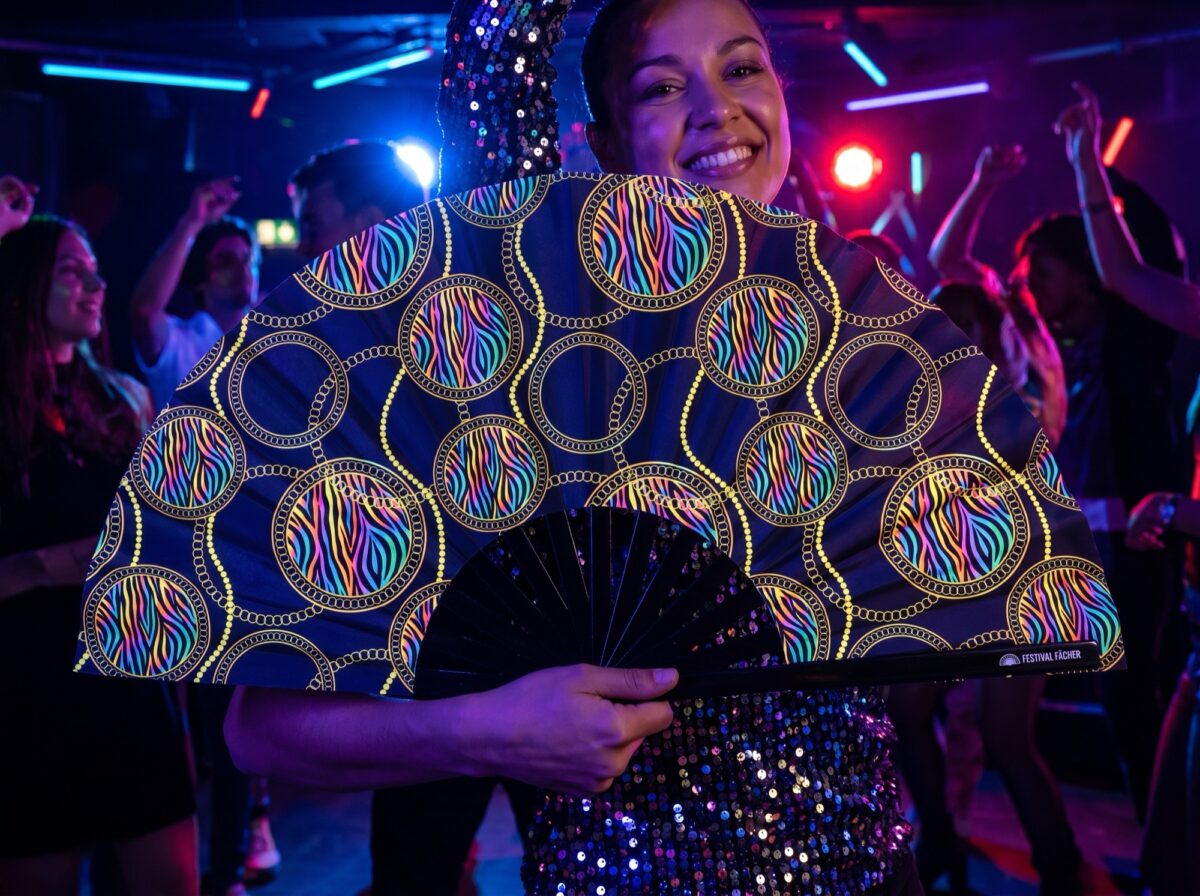 Festival Fans z neonowymi kółkami w kolorze czarnym, na Techno i Rave, Widok 2
