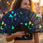 Festival Fan okultystycznymi symbolami, neonowo-czarne, na psytrance i Rave, Widok 3
