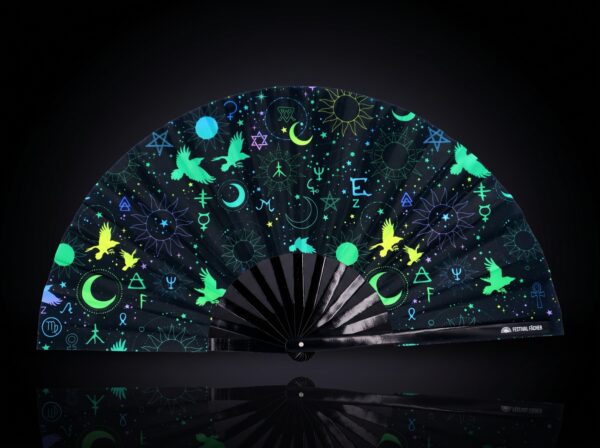 Festival Fan okultystycznymi symbolami, neonowo-czarne, na psytrance i Rave