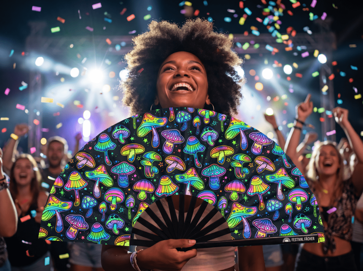 Festival Fan z neonowymi grzybkami, kolorowe na czarnym tle, do psytrance’u i goa, Widok 4