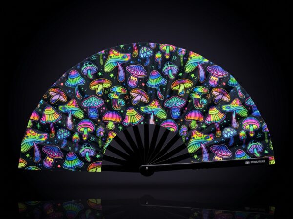 Festival Fan z neonowymi grzybkami, kolorowe na czarnym tle, do psytrance’u i goa